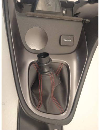 Recambio de consola central para toyota yaris gr 2021 referencia OEM IAM 58903K00220  