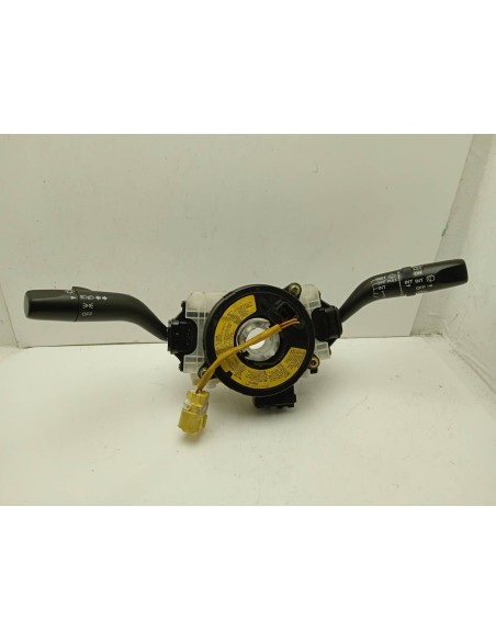 Recambio de mando luces para mazda 626 berlina (gf) 2.0 turbodiesel referencia OEM IAM 17C935  