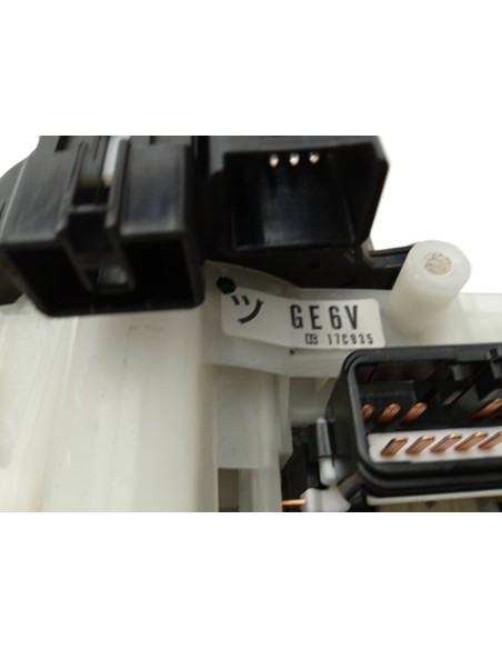 Recambio de mando luces para mazda 626 berlina (gf) 2.0 turbodiesel referencia OEM IAM 17C935  