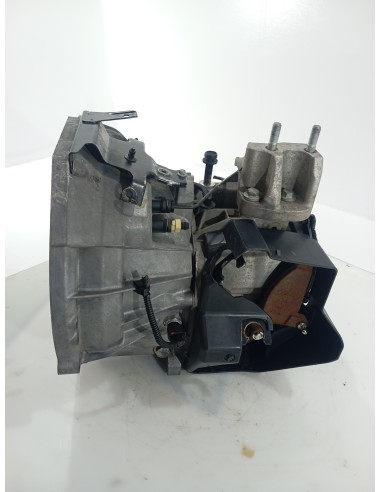Recambio de caja cambios para ford fiesta (cb1) ambiente referencia OEM IAM AA6R7002BBB  