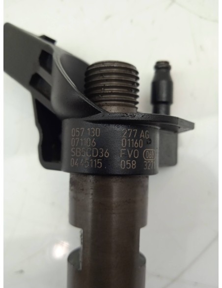 Recambio de inyector para audi a5 coupe (8t) 3.0 tdi quattro referencia OEM IAM 057130277AG  
