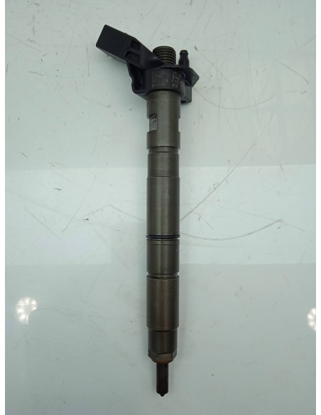 Recambio de inyector para audi a5 coupe (8t) 3.0 tdi quattro referencia OEM IAM 057130277AG  