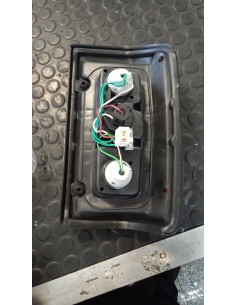 Recambio de piloto trasero izquierdo para nissan patrol (k/w160) 2.8 referencia OEM IAM  27410 00549288 2