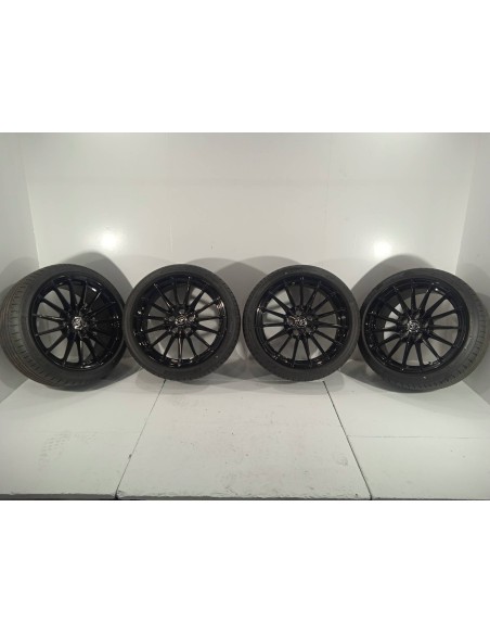 Recambio de juego llantas para toyota yaris gr 2021 referencia OEM IAM 4261152C90  
