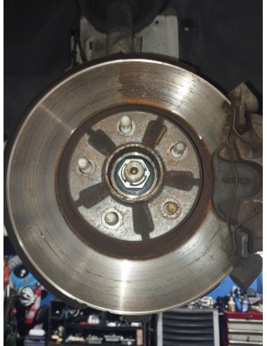 Recambio de mangueta delantera derecha para ford kuga (cbv) trend referencia OEM IAM 1674670  