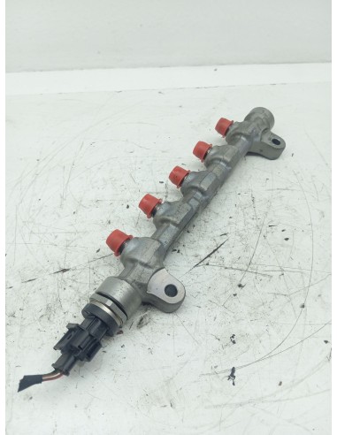Recambio de rampa inyectora para hyundai ix35 tecno star 2wd referencia OEM IAM 314002A420  