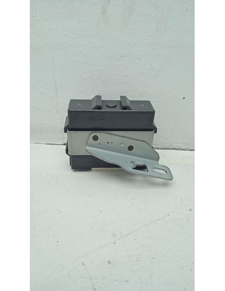 Recambio de modulo electronico para mazda 6 kombi ()(.2012) style referencia OEM IAM ADC9505000G  