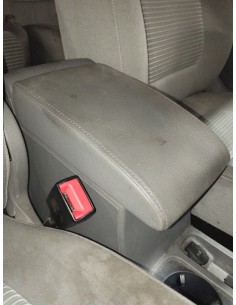 Recambio de apoyabrazos central para seat alhambra (710) style i-tech referencia OEM IAM 7N1863243A  