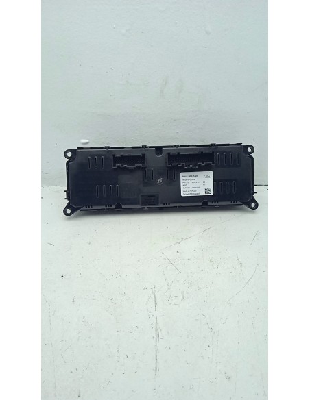 Recambio de mando climatizador para ford puma (j2k, cf7) 1.0 ecoboost referencia OEM IAM MN1T18C612AD  