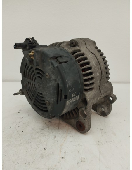 Recambio de alternador para seat ibiza (6k) se referencia OEM IAM 0123310020  