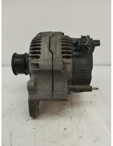 Recambio de alternador para seat ibiza (6k) se referencia OEM IAM 0123310020  