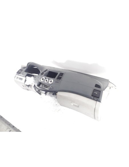 Recambio de salpicadero para mitsubishi grandis (na0w) 2.0 di-d cat referencia OEM IAM   