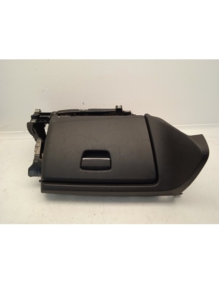 Recambio de guantera para bmw serie 1 coupe (e82) 118d referencia OEM IAM 698268115  