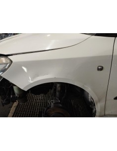 Recambio de aleta delantera izquierda para skoda fabia combi (5j5) 1.6 tdi referencia OEM IAM 5J0821021A COLOR BLANCO REBAJADA