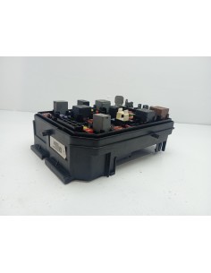 Recambio de caja reles / fusibles para opel astra k lim. 5türig dynamic referencia OEM IAM 39040853   2