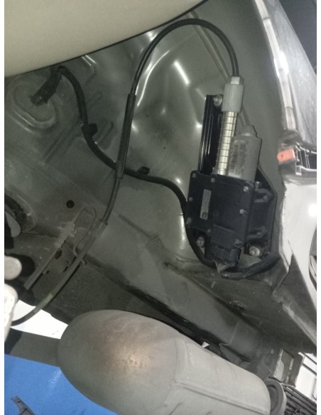 Recambio de freno mano electrico para opel insignia berlina cosmo referencia OEM IAM 20917024  