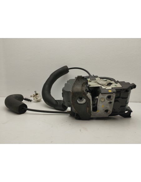 Recambio de cerradura puerta trasera izquierda para renault laguna iii expression referencia OEM IAM 825010003RC  
