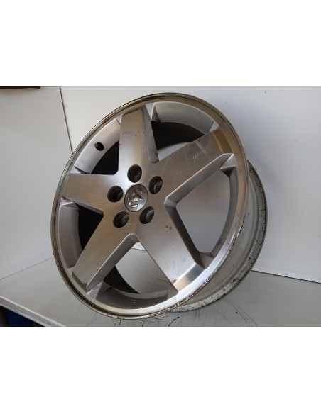 Recambio de llanta para dodge caliber 2.0 16v crd cat referencia OEM IAM OYW39ZDJAB  