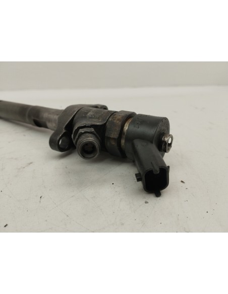 Recambio de inyector para peugeot 307 break / sw (s1) sw pack referencia OEM IAM 0445110188  
