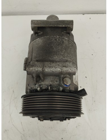 Recambio de compresor aire acondicionado para renault scenic ii dynamique referencia OEM IAM 8200940233  