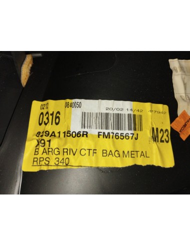 Recambio de guarnecido puerta trasera izquierda para renault laguna iii expression referencia OEM IAM 829A11506R  