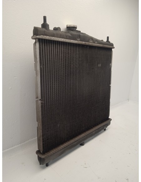 Recambio de radiador agua para nissan note (e11e) acenta referencia OEM IAM 21410AX600  