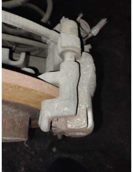 Recambio de pinza de freno trasera izquierda para renault laguna iii expression referencia OEM IAM 440110006R  