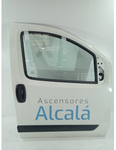 Recambio de puerta delantera derecha para citroën nemo furgón referencia OEM IAM 9004AZ COLOR BLANCO 