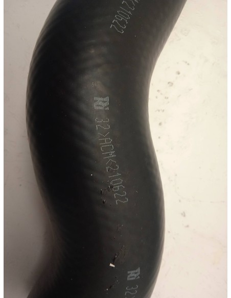 Recambio de tuberia para toyota yaris gr 2021 referencia OEM IAM 1727418010  