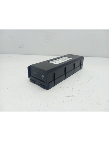 Recambio de modulo electronico para opel insignia berlina cosmo referencia OEM IAM 13574817  