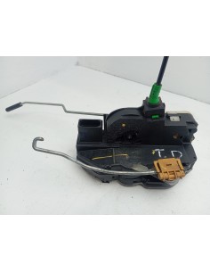 Recambio de cerradura puerta trasera derecha para opel astra j sports tourer cosmo referencia OEM IAM 3023880   2