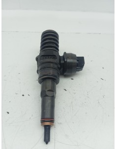 Recambio de inyector para volkswagen passat berlina (3b3) advance referencia OEM IAM 038130073BA  