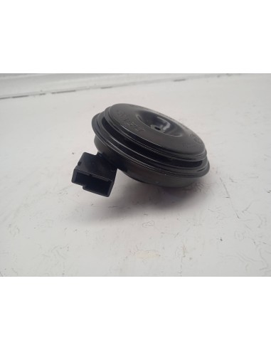 Recambio de claxon para toyota yaris gr 2021 referencia OEM IAM 9011908C83  