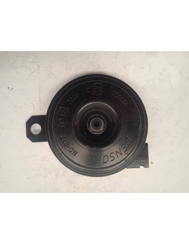 Recambio de claxon para toyota yaris gr 2021 referencia OEM IAM 9011908C83  