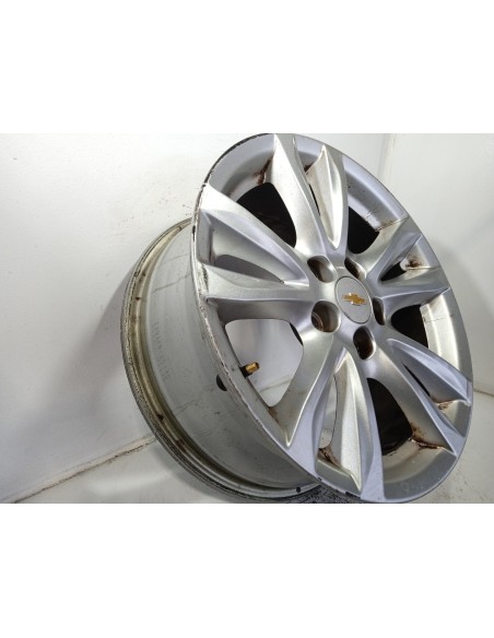 Recambio de llanta para chevrolet cruze hatchback (j305) 1.6 referencia OEM IAM 95078826  