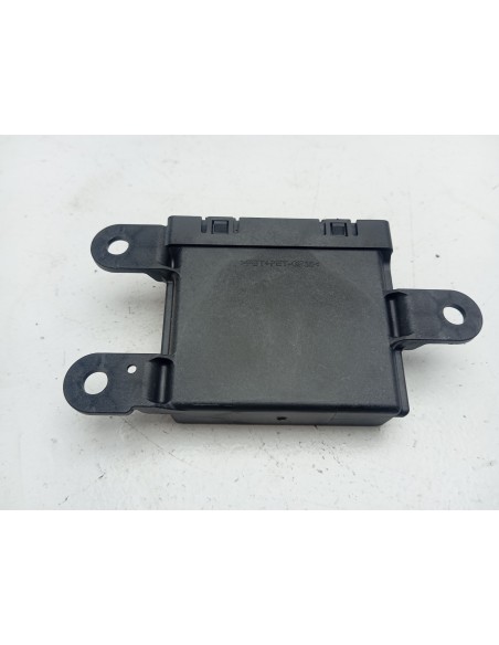 Recambio de modulo electronico para opel astra j sports tourer cosmo referencia OEM IAM 13354532  