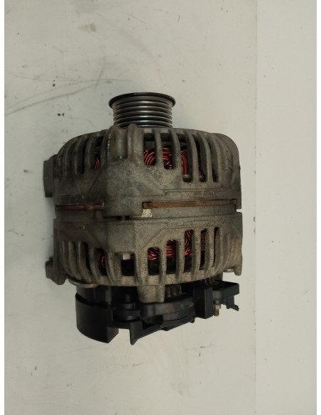 Recambio de alternador para opel zafira a blue line referencia OEM IAM 0124525030  
