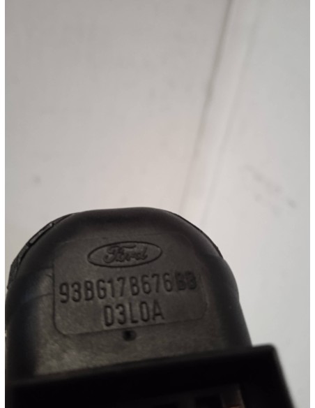 Recambio de mando retrovisor para ford fiesta (cb1) 1.25 16v cat referencia OEM IAM 93BG17B676  