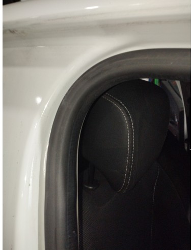 Recambio de gomas contorno puerta para renault clio iv expression referencia OEM IAM 808324424R D.D 