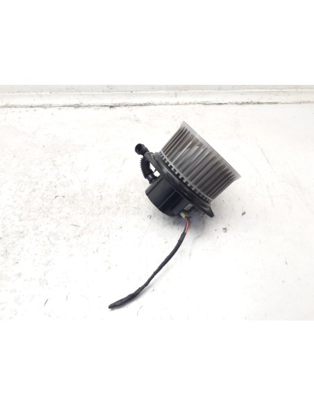 Recambio de motor calefaccion para chevrolet aveo 1.4 cat referencia OEM IAM 4051026LHD  