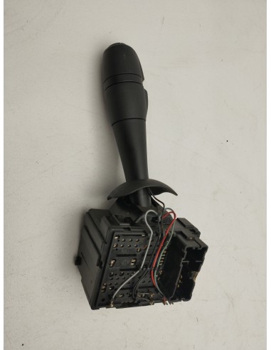 Recambio de mando limpia para renault clio iv expression referencia OEM IAM 255671163R  