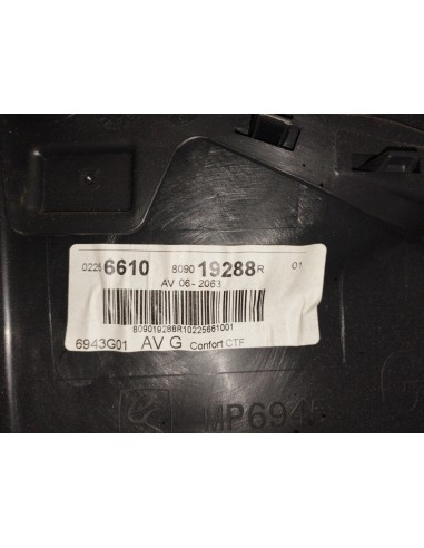 Recambio de guarnecido puerta delantera izquierda para renault clio iv expression referencia OEM IAM 809019288R  
