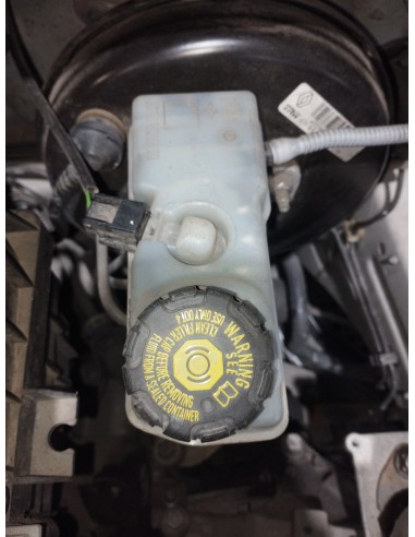 Recambio de bomba freno para renault clio iv expression referencia OEM IAM 460915125R  