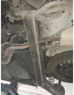 Recambio de puente trasero para renault clio iv expression referencia OEM IAM 555017983R  