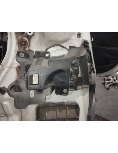 Recambio de plastico para renault clio iv expression referencia OEM IAM 850446420R  