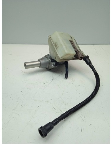 Recambio de bomba freno para peugeot 5008 active referencia OEM IAM 965400218001  