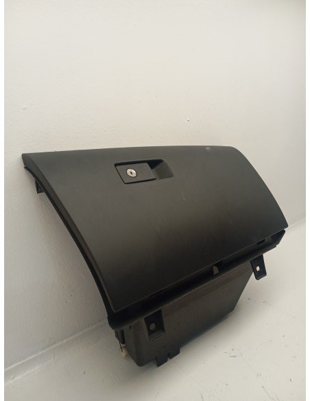 Recambio de guantera para volvo xc60 momentum drive referencia OEM IAM 30755651  