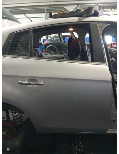 Recambio de puerta trasera derecha para fiat bravo ii (198_) 1.6 d multijet (198axh1b) referencia OEM IAM 51839095  
