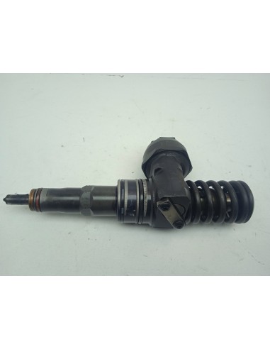 Recambio de inyector para volkswagen passat berlina (3b3) edition referencia OEM IAM 038130073AJ  