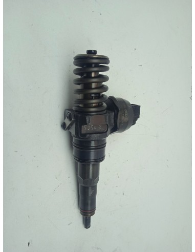 Recambio de inyector para volkswagen passat berlina (3b3) edition referencia OEM IAM 038130073AJ  